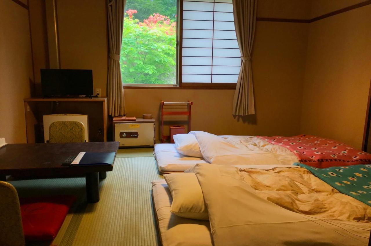 Yachi Onsen Hotel Tovada Kültér fotó