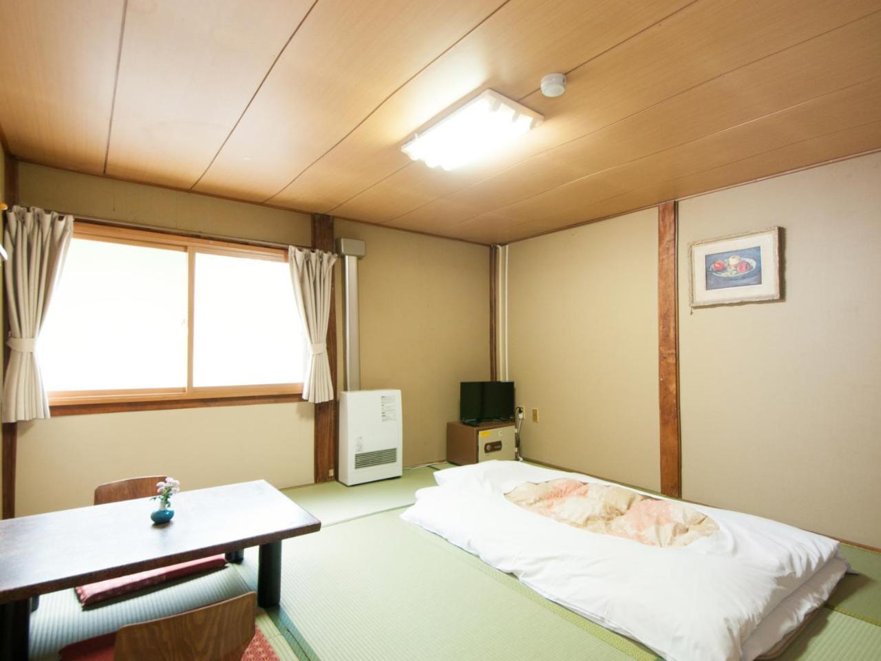 Yachi Onsen Hotel Tovada Szoba fotó