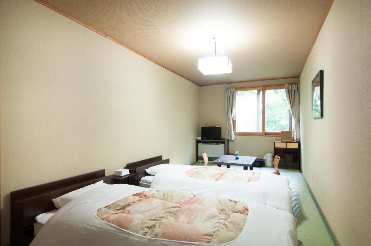 Yachi Onsen Hotel Tovada Kültér fotó