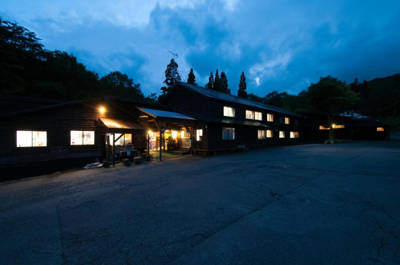 Yachi Onsen Hotel Tovada Kültér fotó